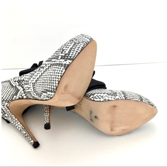 Leah Vixamar Snakeskin Print with Bow Details Platform Pumps Heel - Picture 6 of 7